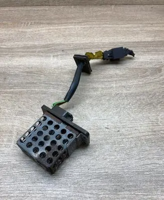 Mercedes-Benz S W140 Heater blower motor/fan resistor 0225454528