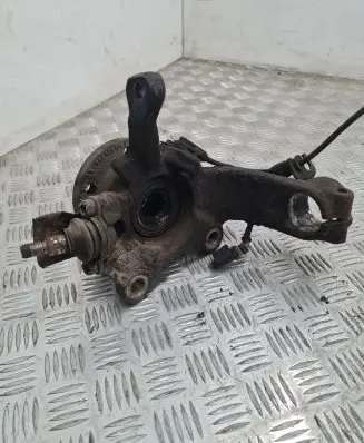Ford Galaxy Front wheel hub 