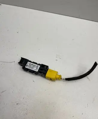 Audi A4 S4 B6 8E 8H Airbag deployment crash/impact sensor 8E0959643D 0232F20N5PPA