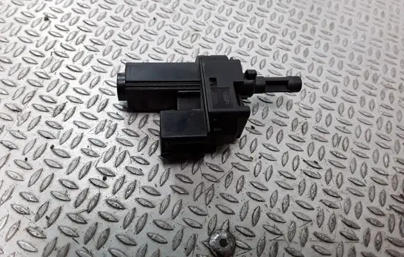 Clutch pedal sensor