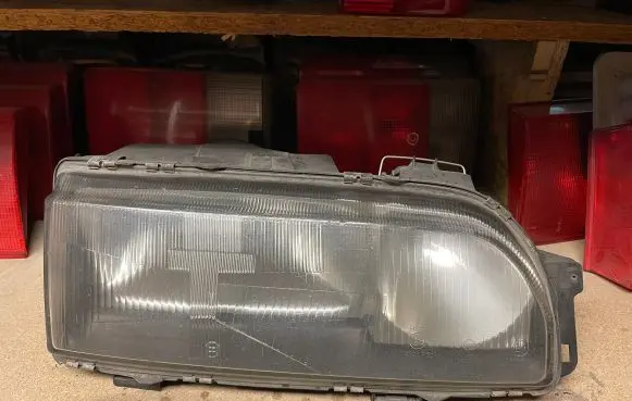Ford Scorpio Headlight/headlamp 1305235101