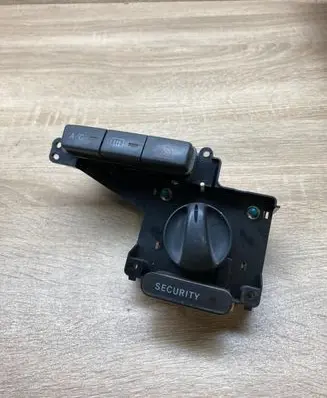 Toyota Yaris Hazard light switch 758294B