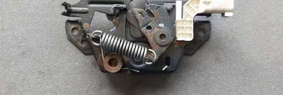 Ford Transit - Tourneo Connect Engine bonnet/hood lock/catch