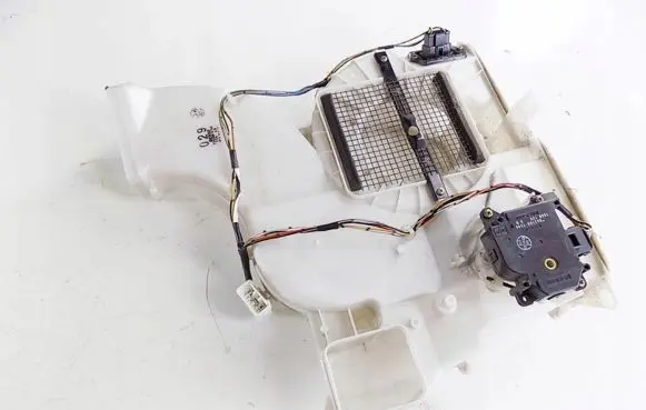 Mitsubishi Pajero Interior heater climate box assembly 