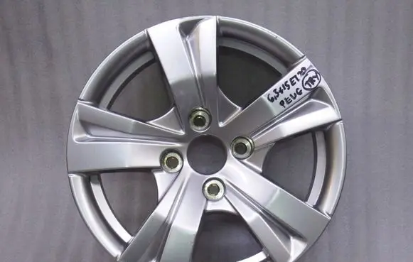 Peugeot 2008 I R15 alloy rim 