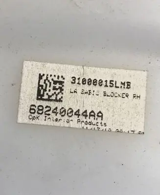 Dodge Challenger Other interior part 68240044AA 31000015