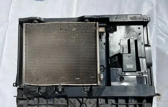 Citroen C3 Radiator set 9677952180