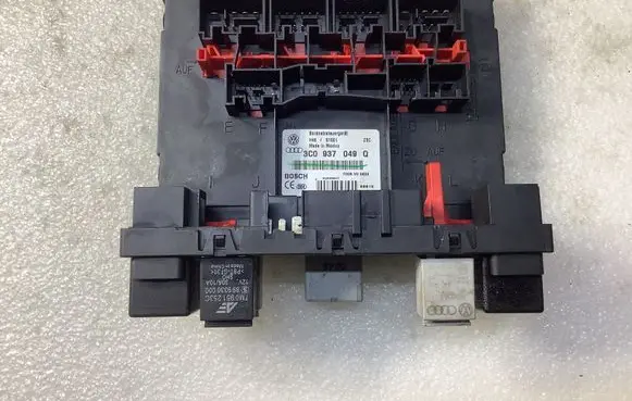 Volkswagen Jetta V Comfort/convenience module 3C0937049Q F005V00600