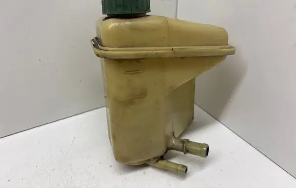 Audi A6 S6 C4 4A Power steering fluid tank/reservoir 4A0422373A