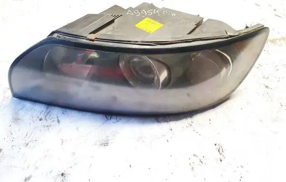 Volvo V50 Headlight/headlamp 30698648 0301198203