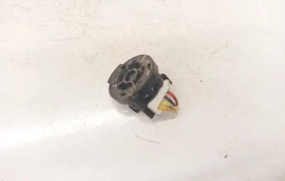 Toyota Avensis T250 Front door speaker 8616005090