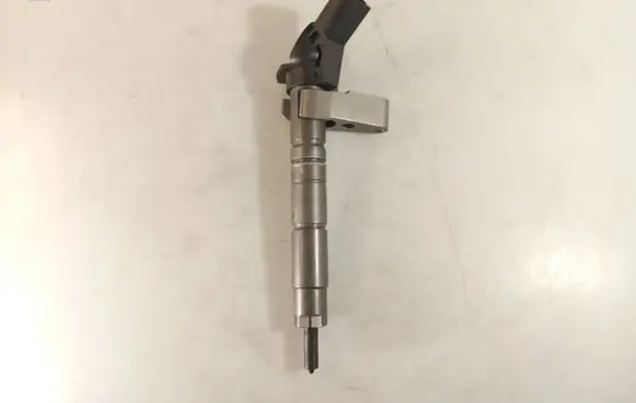 Mercedes-Benz GLE (W166 - C292) Fuel injector A6510702987 AHZK4IM