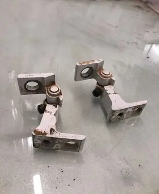 Skoda Karoq Rear door hinge set 8x0831403