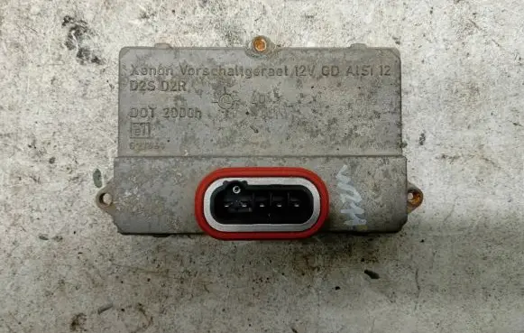 Mercedes-Benz E W211 Headlight ballast module Xenon 5DV00829000 10350104603148