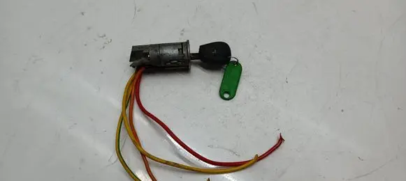 Renault Laguna I Ignition lock T1013