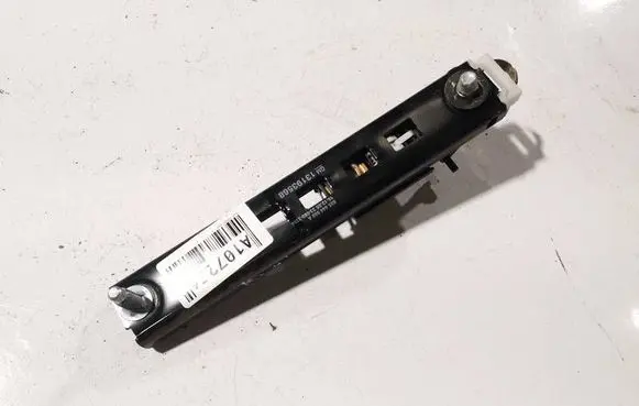 Opel Zafira B Seat belt adjustment rail 13193568