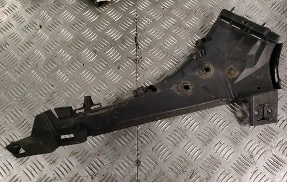 Audi Q7 4L Front bumper mounting bracket 4l0807283