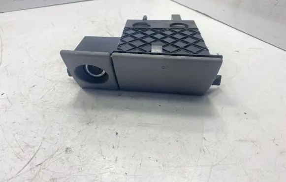 Volkswagen Transporter - Caravelle T5 Cup holder front 7H1858601
