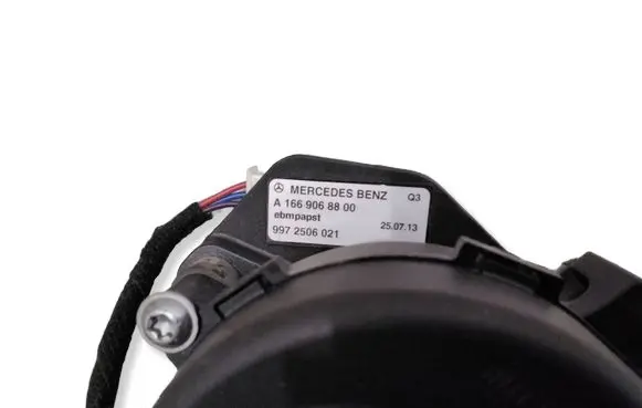 Mercedes-Benz ML W166 Engine control unit/module fan A1669068800