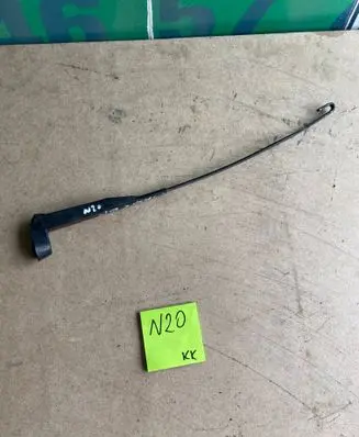 Opel Corsa C Front wiper blade arm 09114666