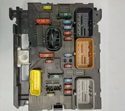 Peugeot 307 BSM Control unit 9661708280 BSML1100 L11