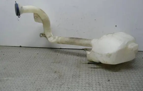 Citroen C2 Windshield washer fluid reservoir/tank