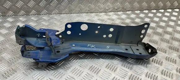Lexus UX Radiator mount bracket