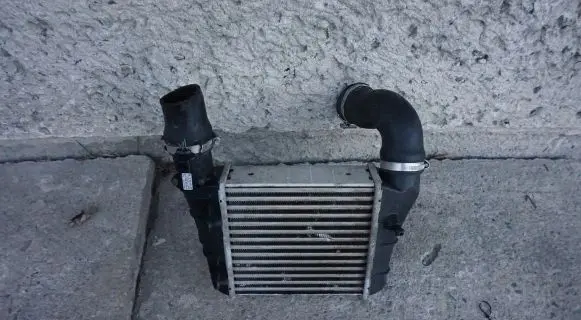 Audi A4 S4 B7 8E 8H Intercooler radiator