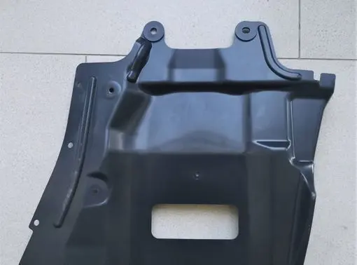 Mitsubishi Outlander Engine splash shield/under tray MR974865