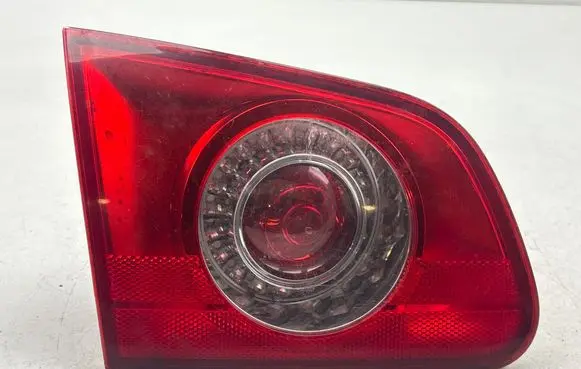 Volkswagen PASSAT B6 Tailgate rear/tail lights 3C9945093