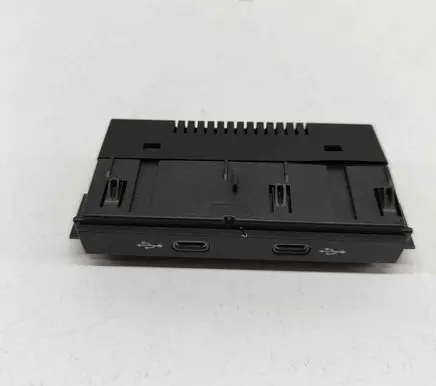 Volkswagen Arteon USB socket connector 5NA035700