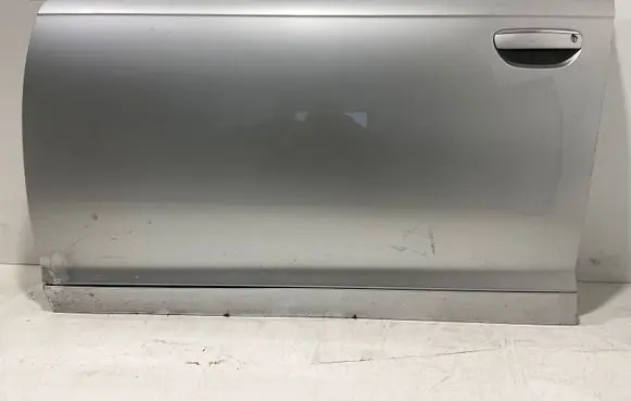 Audi A6 S6 C6 4F Front door