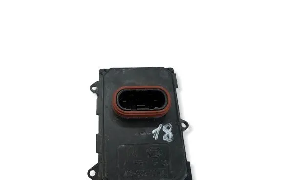 Skoda Octavia Mk2 (1Z) Headlight ballast module Xenon 7L6941329B 5DF00936815