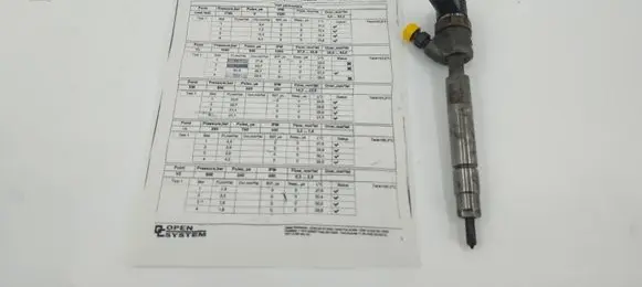 Fuel injector
