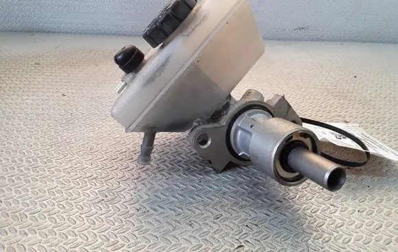Mercedes-Benz S W140 Master brake cylinder 0024310402