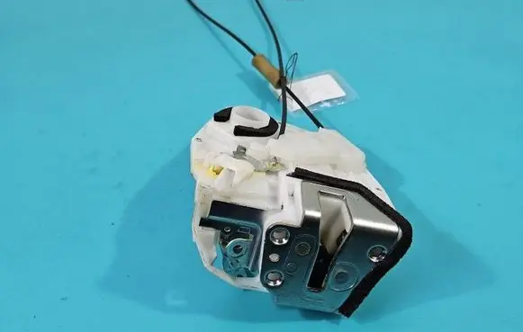 Suzuki SX4 S-Cross Rear door lock 8230161MA0 IMPRK1594653