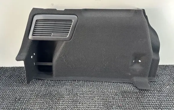 Ford Focus Tailgate/trunk side cover trim 