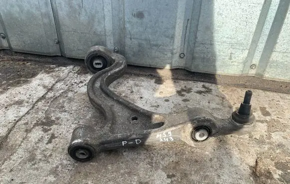 Porsche Panamera (970) Front lower control arm/wishbone 97034134102