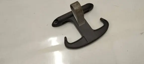 Skoda Octavia Mk3 (5E) Tie down hook / loop 6y5867615d