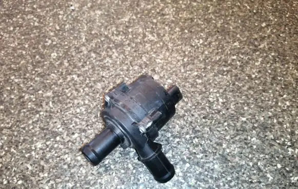 Buick Encore GX I Electric auxiliary coolant/water pump 42689396