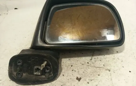 Hyundai Trajet Front door electric wing mirror e4012134