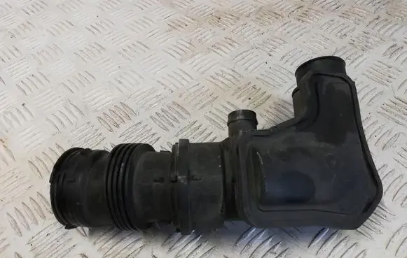 Ford Fiesta Air intake hose/pipe C1BT14F449AB