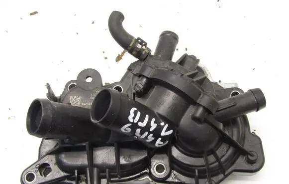 Audi A4 S4 B9 Water pump 04E121042M