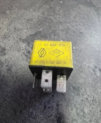 Renault Laguna II Other relay 7700844253