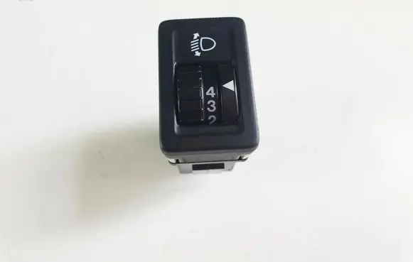 Suzuki SX4 S-Cross Headlight level height control switch