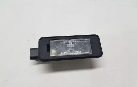 Peugeot 3008 II Boot/trunk interior light 9682403680