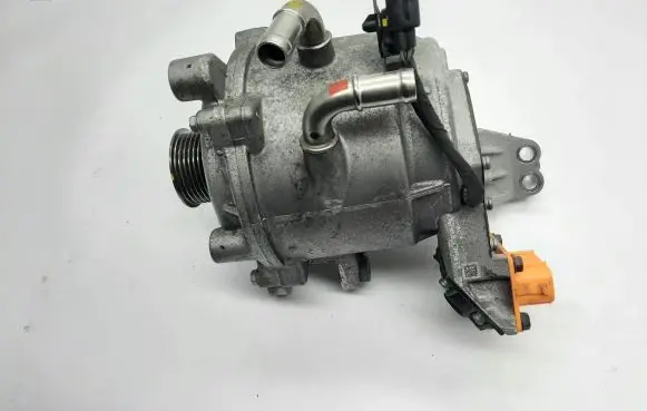 Hyundai Tucson IV NX4 Generator/alternator 373902M900