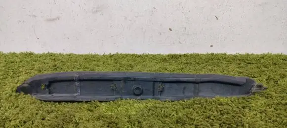 Volkswagen Polo V 6R Fender end trim 6R0821111B