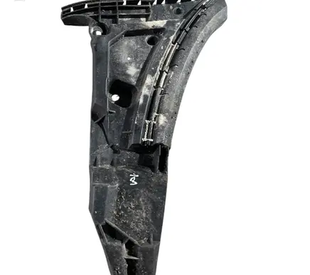 Volvo XC90 Front bumper mounting bracket 30698128