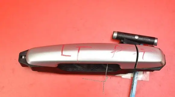 Suzuki SX4 Rear door exterior handle SUZUKI SX4